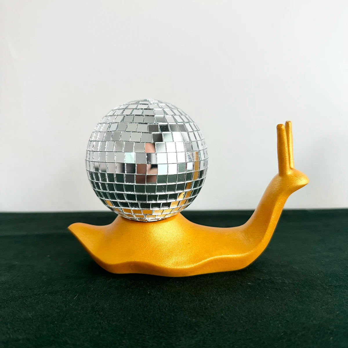 Bola de discoteca retro de caracol